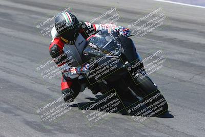 media/Apr-14-2024-SoCal Trackdays (Sun) [[70f97d3d4f]]/6-Bowl (1030am)/